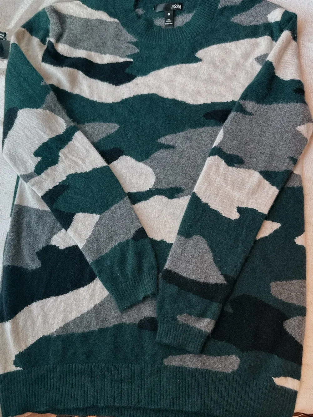 100% Cashmere by Aqua Teal, Gray & Cream Camo Crew Sweater - Picture 1 of 6